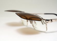 偏光クリップオンサングラス